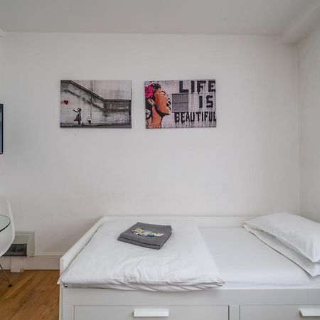 Private Studio - Wardour Street - Berwick Street London Exterior photo